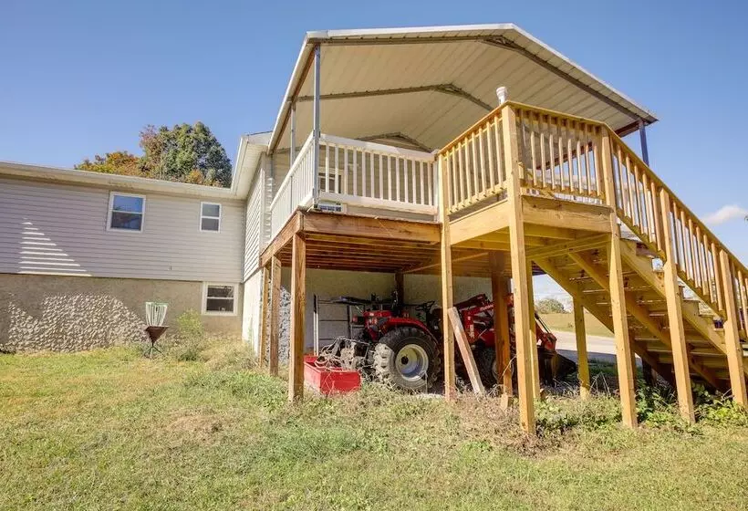 Rustic Whitwell Home W/ Grill, Near State Parks!