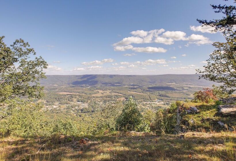 Rustic Whitwell Home W/ Grill, Near State Parks!