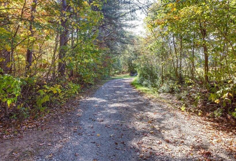 Rustic Whitwell Home W/ Grill, Near State Parks!