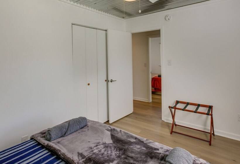 Rustic Whitwell Home W/ Grill, Near State Parks!