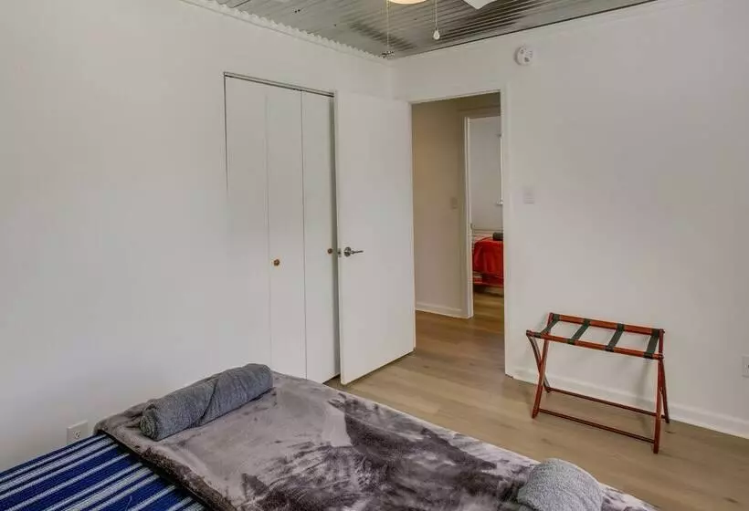 Rustic Whitwell Home W/ Grill, Near State Parks!