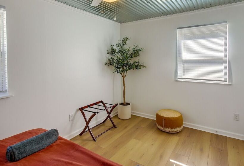 Rustic Whitwell Home W/ Grill, Near State Parks!