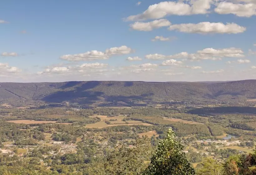 Rustic Whitwell Home W/ Grill, Near State Parks!