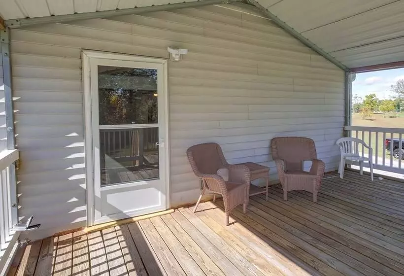 Rustic Whitwell Home W/ Grill, Near State Parks!