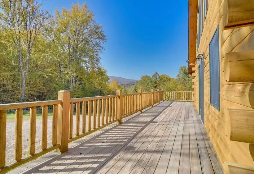 Scenic Franconia Cabin ~ 6 Mi To Cannon Mountain!