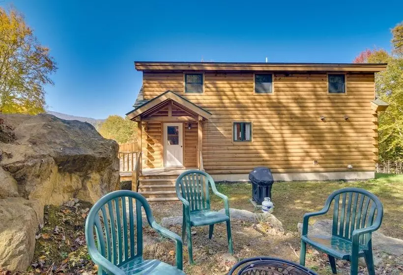 Scenic Franconia Cabin ~ 6 Mi To Cannon Mountain!