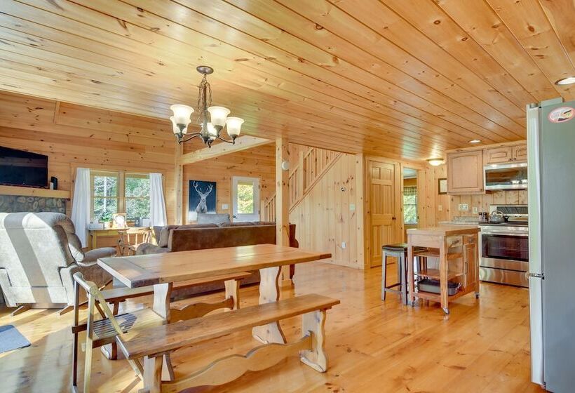 Scenic Franconia Cabin ~ 6 Mi To Cannon Mountain!