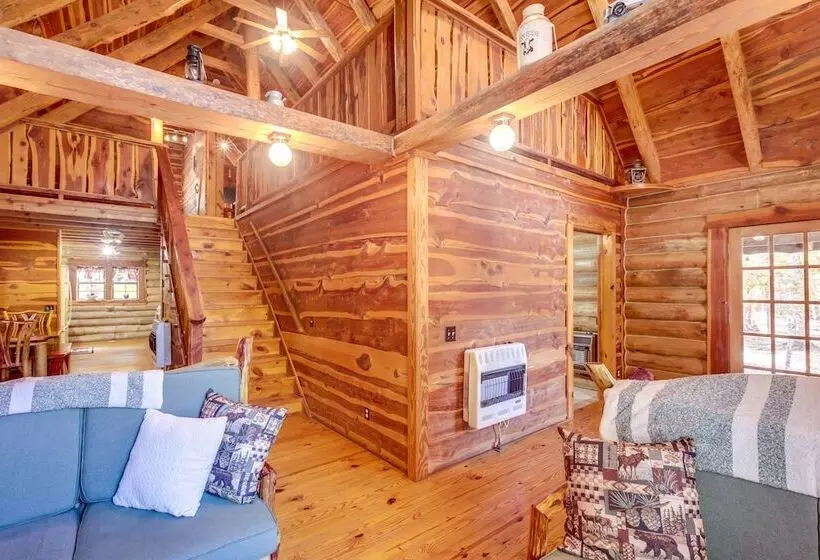 Serene Pikeville Cabin: 20 Mi To Fall Creek Falls!