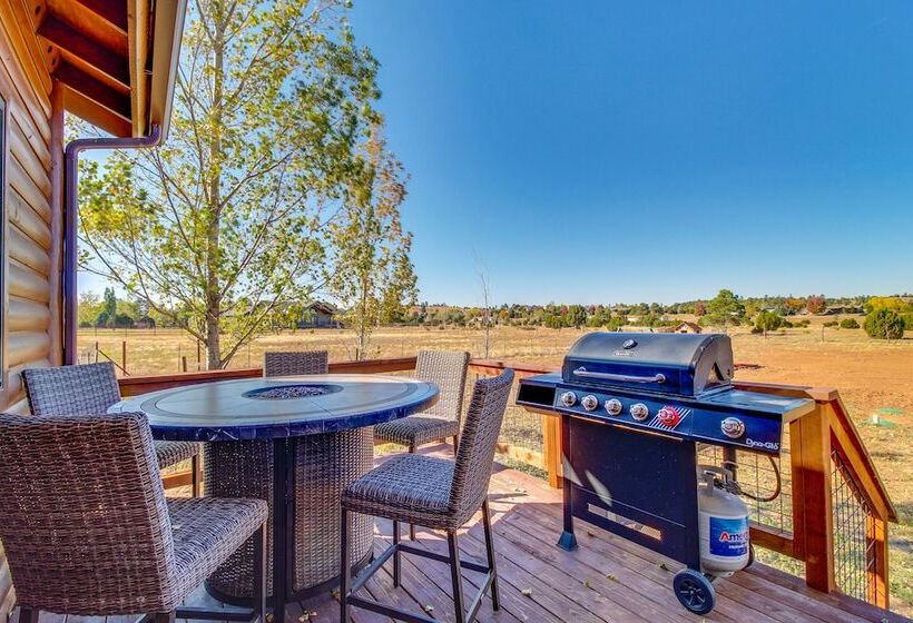 Pet Friendly Show Low Cabin W/ 1 Acre Fenced Yard!