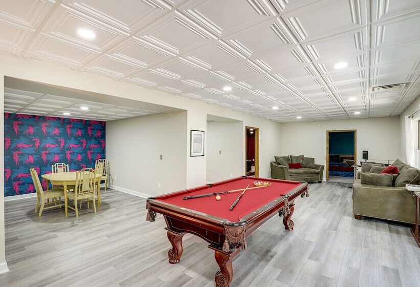 Spacious Lake Lure Family Home W/ Deck & Fire Pit!