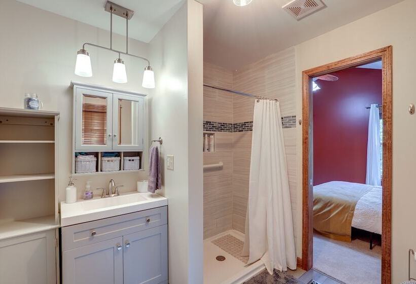 Spacious Lake Lure Family Home W/ Deck & Fire Pit!