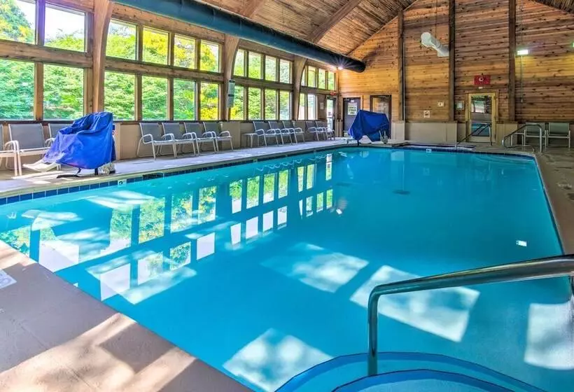 Spacious Lake Lure Family Home W/ Deck & Fire Pit!