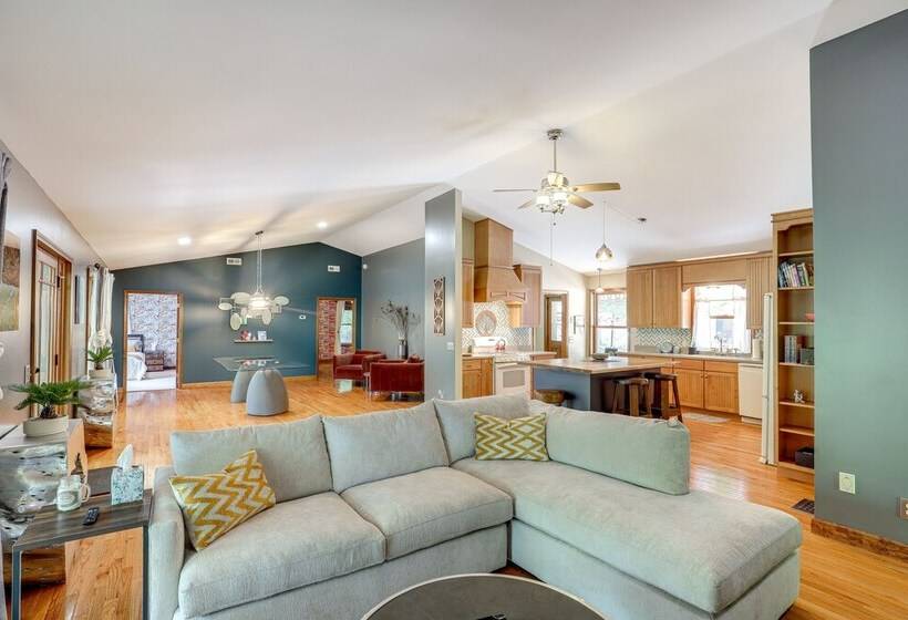 Spacious Lake Lure Family Home W/ Deck & Fire Pit!