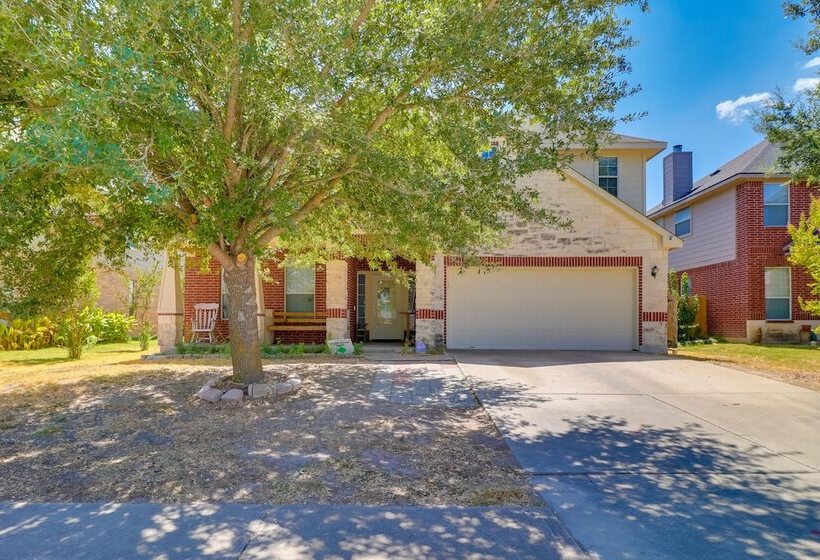 Pet Friendly Austin Area Home W/ Outdoor Oasis