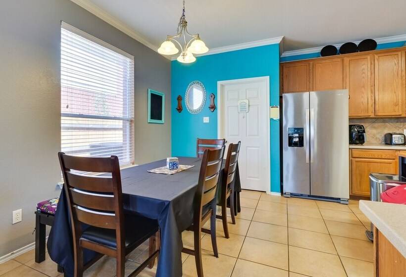 Pet Friendly Austin Area Home W/ Outdoor Oasis