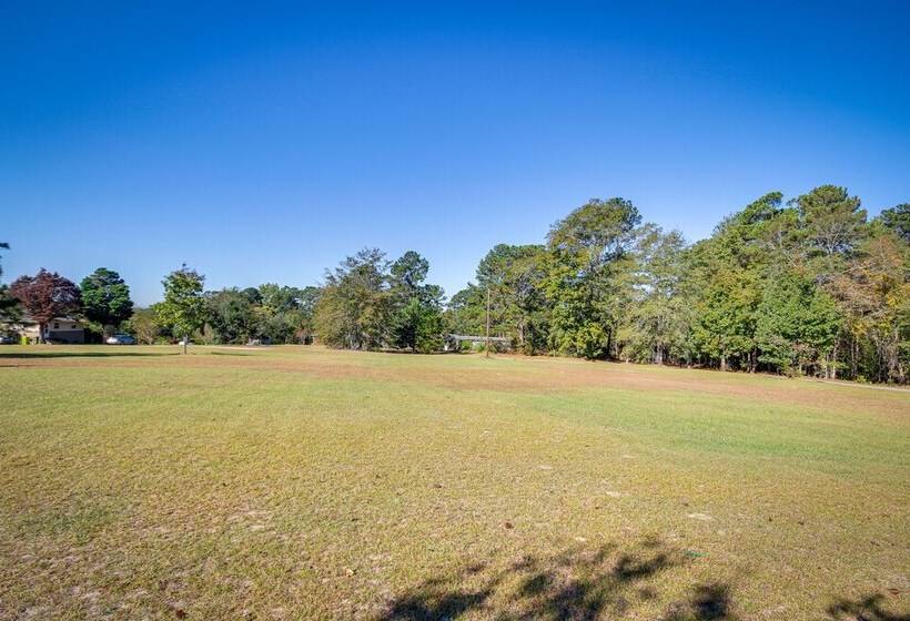 Spacious South Carolina Abode W/ Hot Tub & Grill!