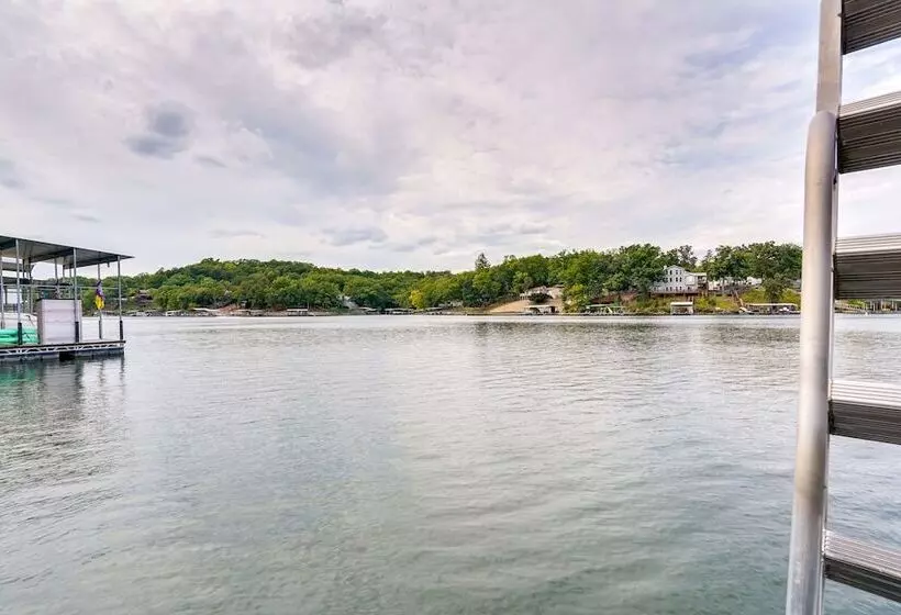 Lakefront Home W/ Private Dock In Sunrise Beach!