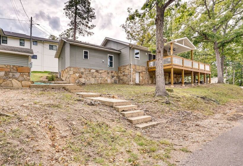 Lakefront Home W/ Private Dock In Sunrise Beach!