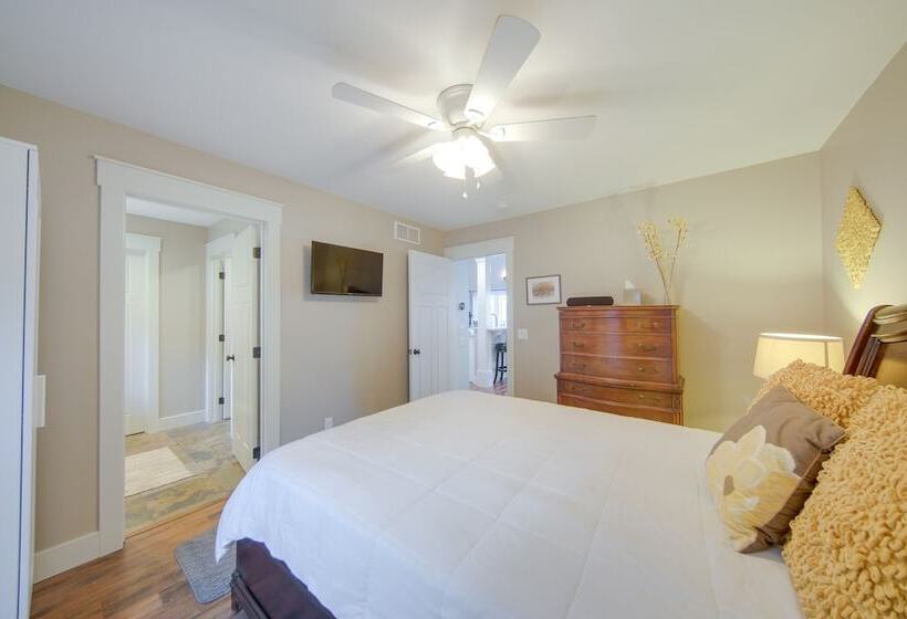 Tipton Home W/ Private Lakefront & Fire Pits!