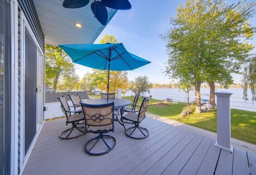 Tipton Home W/ Private Lakefront & Fire Pits!
