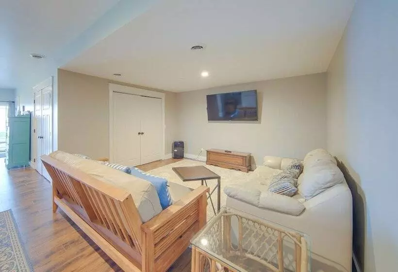 Tipton Home W/ Private Lakefront & Fire Pits!