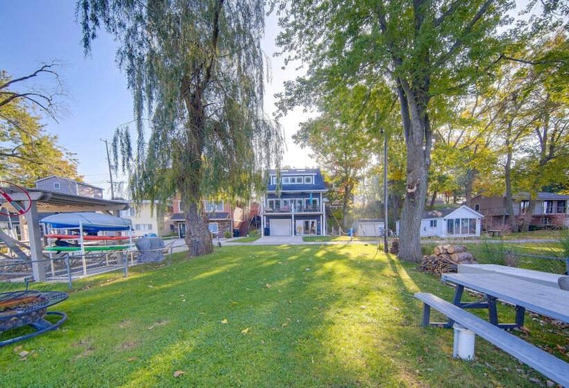 Tipton Home W/ Private Lakefront & Fire Pits!