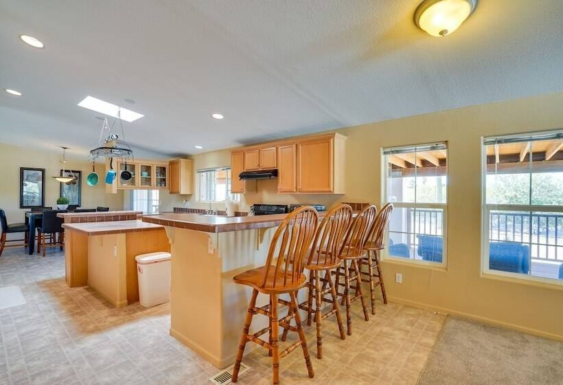 Tucson Home: 11 Mi To Saguaro National Park!