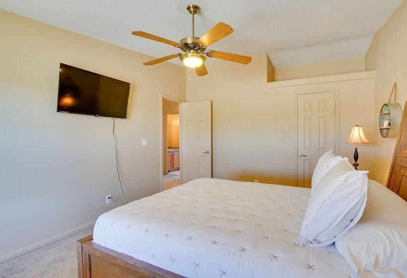 Tucson Home: 11 Mi To Saguaro National Park!