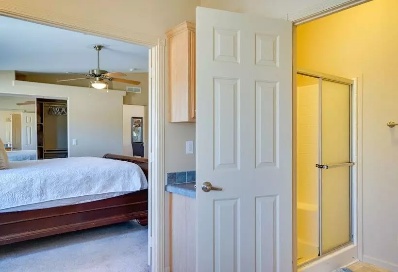 Tucson Home: 11 Mi To Saguaro National Park!