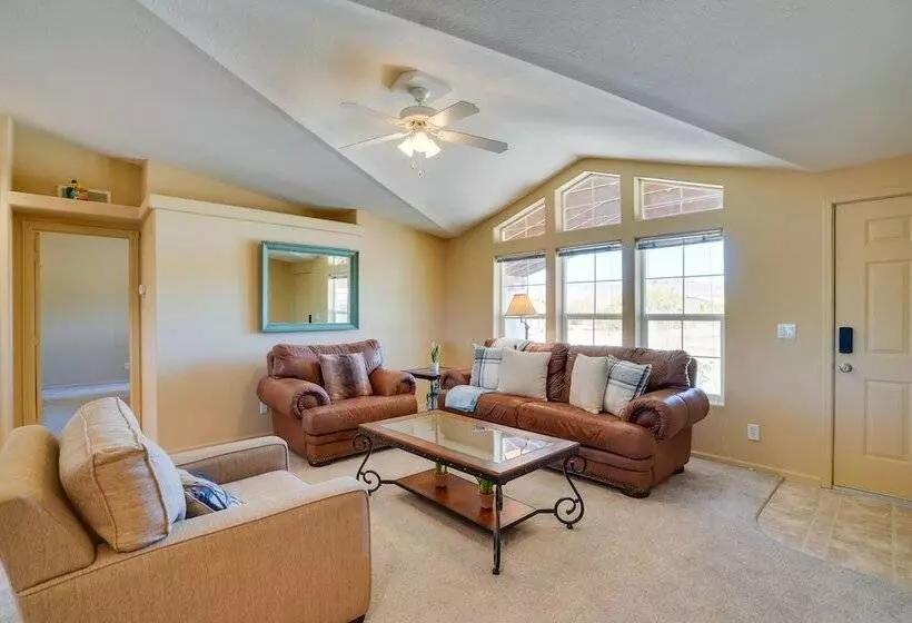 Tucson Home: 11 Mi To Saguaro National Park!