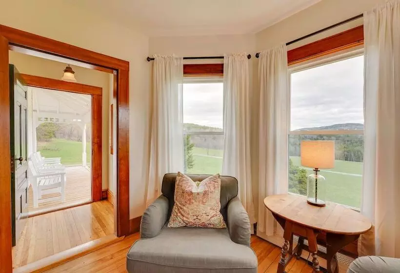 17 Acre Vermont Escape W/ Panoramic Mountain Views