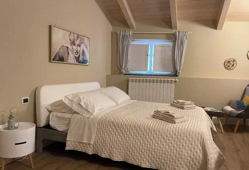 Aamiaismajoitus (B&B) Sant Egidio Del Monte Albino