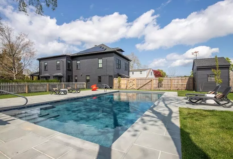 Aamiaismajoitus (B&B) Vine & Sand