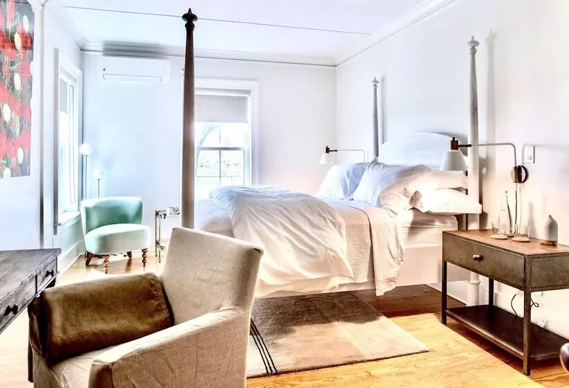 Aamiaismajoitus (B&B) Vine & Sand