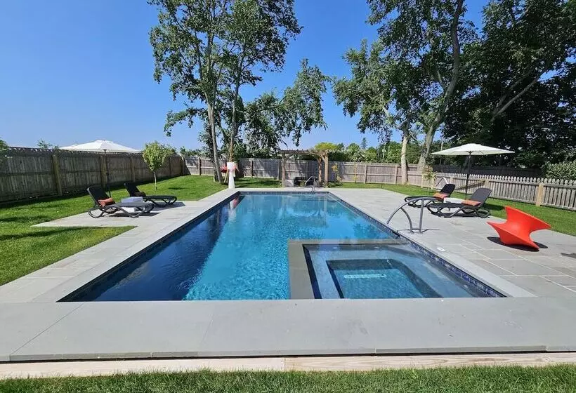 Aamiaismajoitus (B&B) Vine & Sand