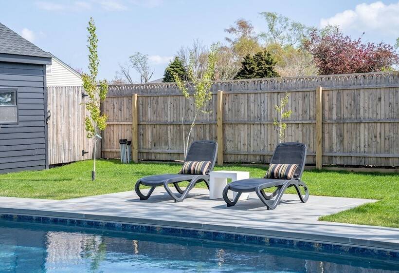 مبيت وإفطار Vine & Sand