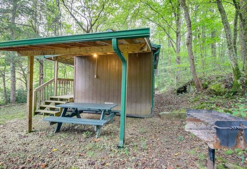 Briceville Cabin W/ River Access & Mountain Views!