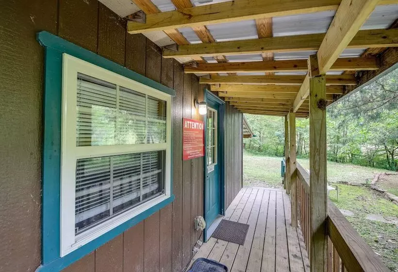 Briceville Cabin W/ River Access & Mountain Views!