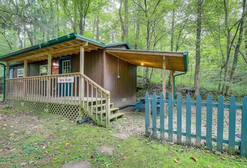 Briceville Cabin W/ River Access & Mountain Views!