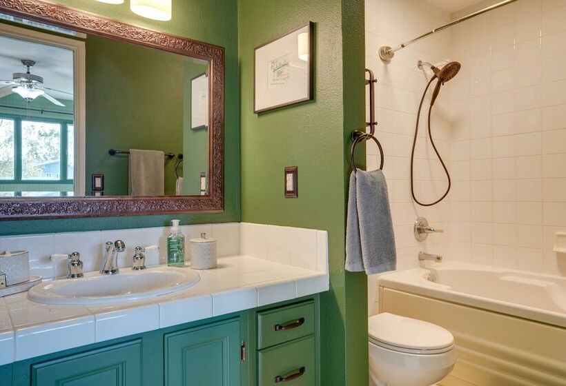 Charming Anchorage Home W/ Private Hot Tub!