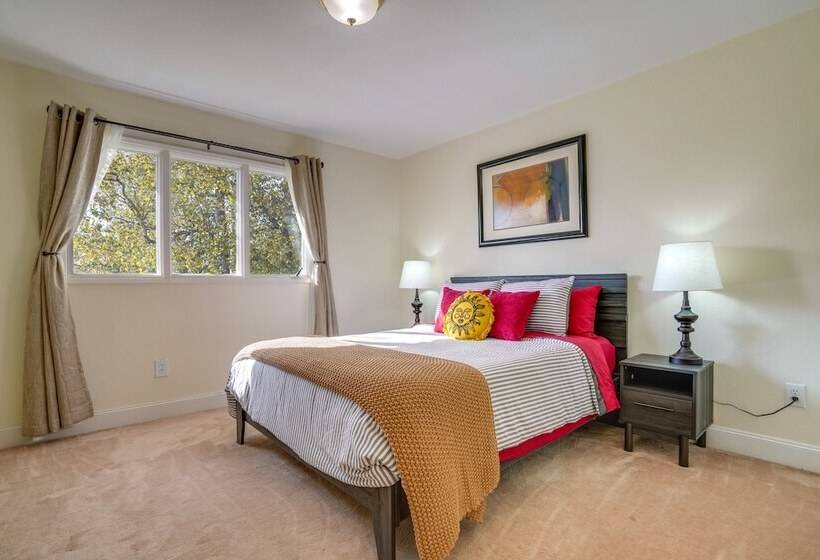 Charming Anchorage Home W/ Private Hot Tub!