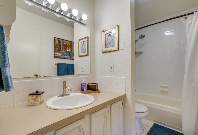 Charming Anchorage Home W/ Private Hot Tub!