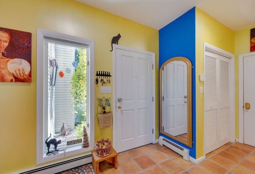 Charming Thornton Escape W/ Sauna + Gazebo!