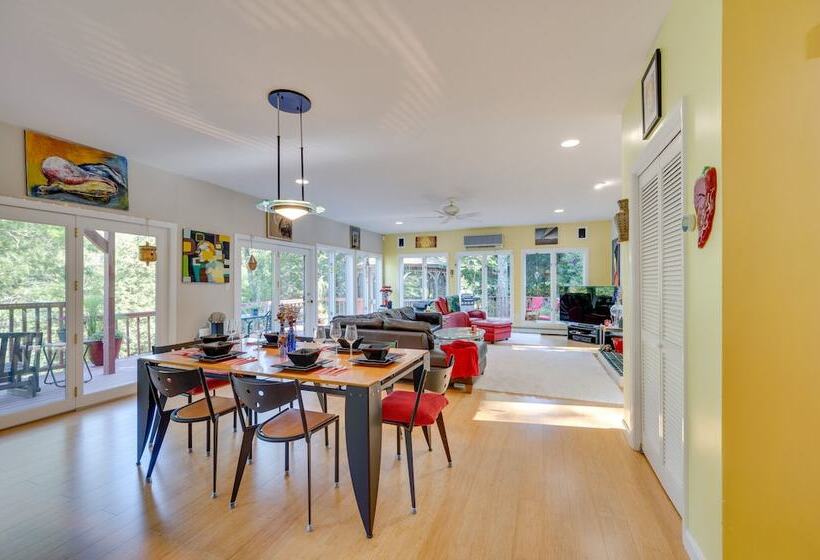 Charming Thornton Escape W/ Sauna + Gazebo!