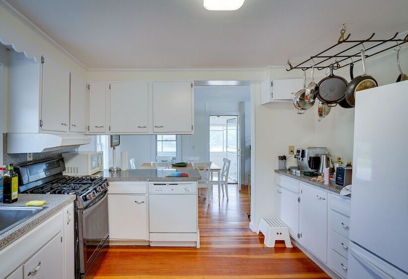 Cozy Catskills Retreat Near Mine Kill State Park!