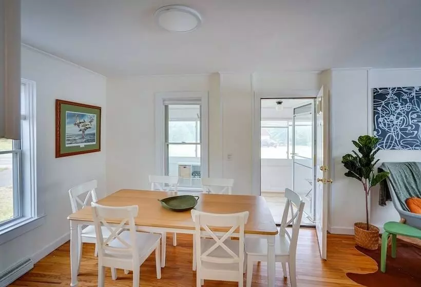Cozy Catskills Retreat Near Mine Kill State Park!