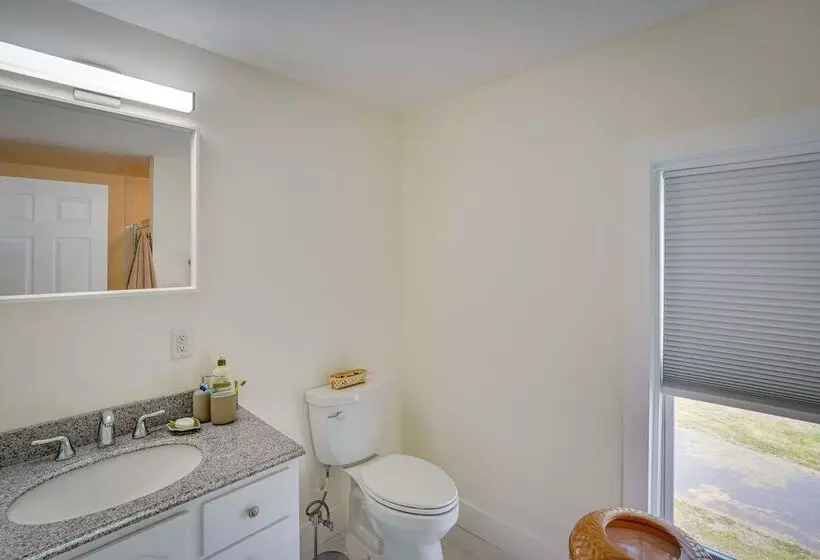 Cozy Catskills Retreat Near Mine Kill State Park!