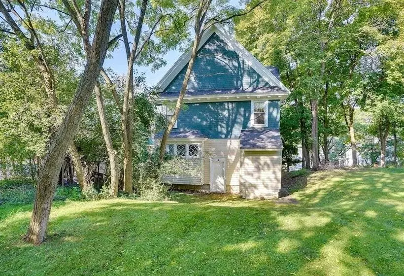 Cozy Westcott Home ~ 1/2 Mi To Syracuse Campus!