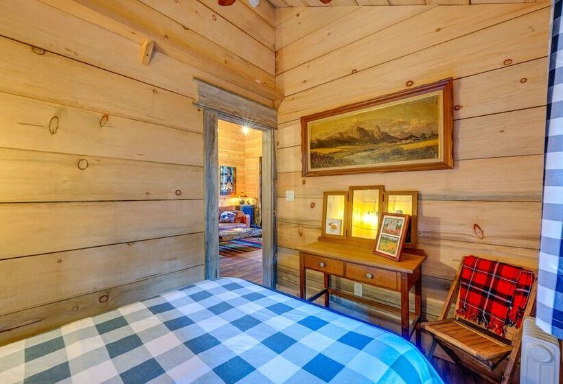 Creekside Cabin ~ 20 Mi To Kings Canyon Park!