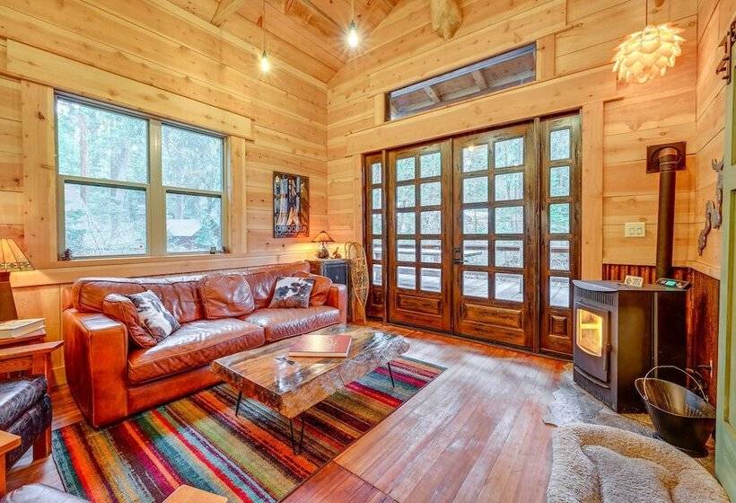 Creekside Cabin ~ 20 Mi To Kings Canyon Park!